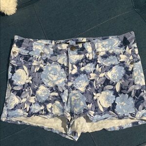 Jessica Simpson Blue and White Jean Shorts Floral Pattern